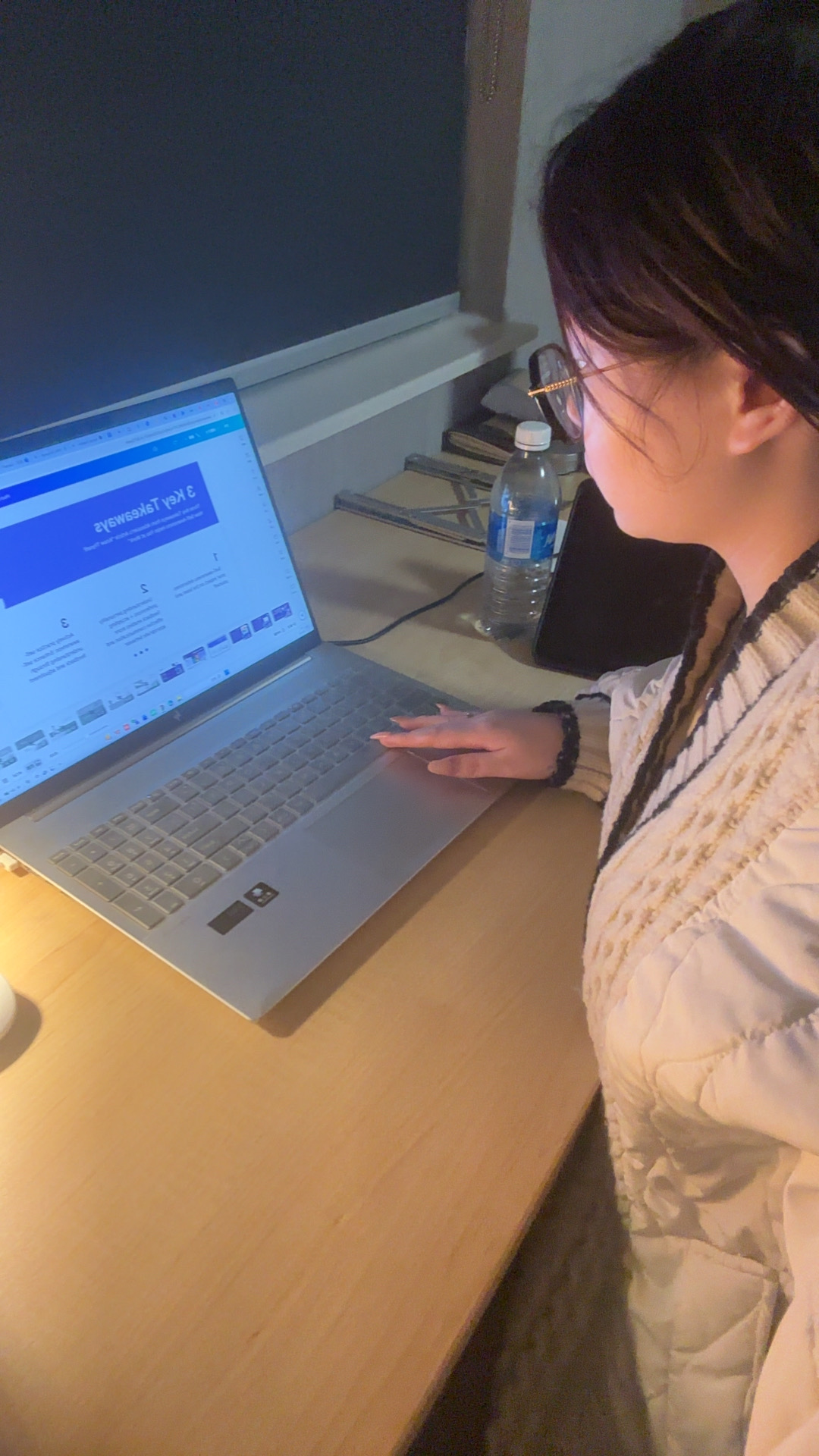 In the early hours of the morning, when I
sit at my desk with the lamp on, doing my
homework, inspiration always seems to
flow freely<a href='https://www.youtube.com/embed/tgbNymZ7vqY' target='_blank'><p>Project Video Link</p></a>